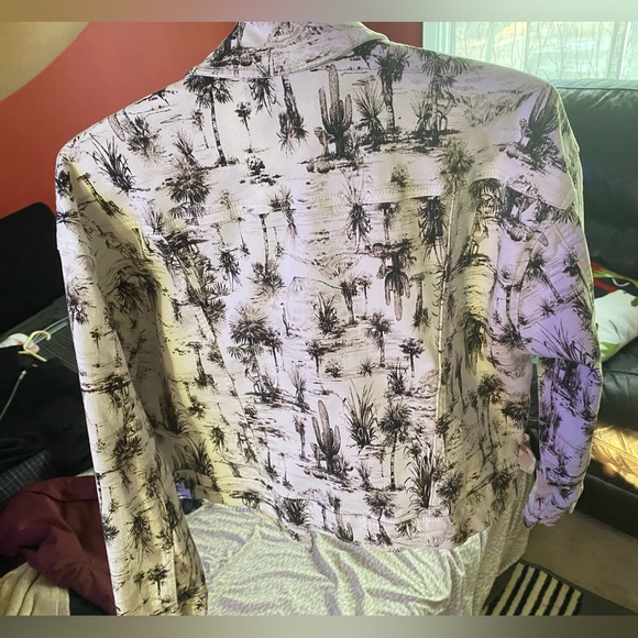 Addition Elle | Jean Jacket - Picture 3 of 8